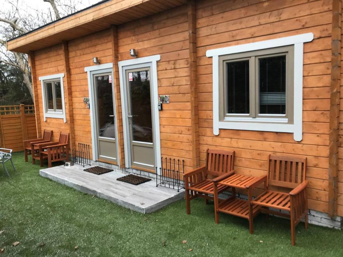 Immaculate Cabin 5 Mins To Inverness Dog Friendly Exterior photo